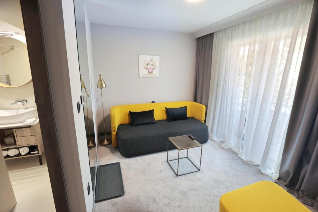 Hotel Milenij Makarska Eksteriør billede