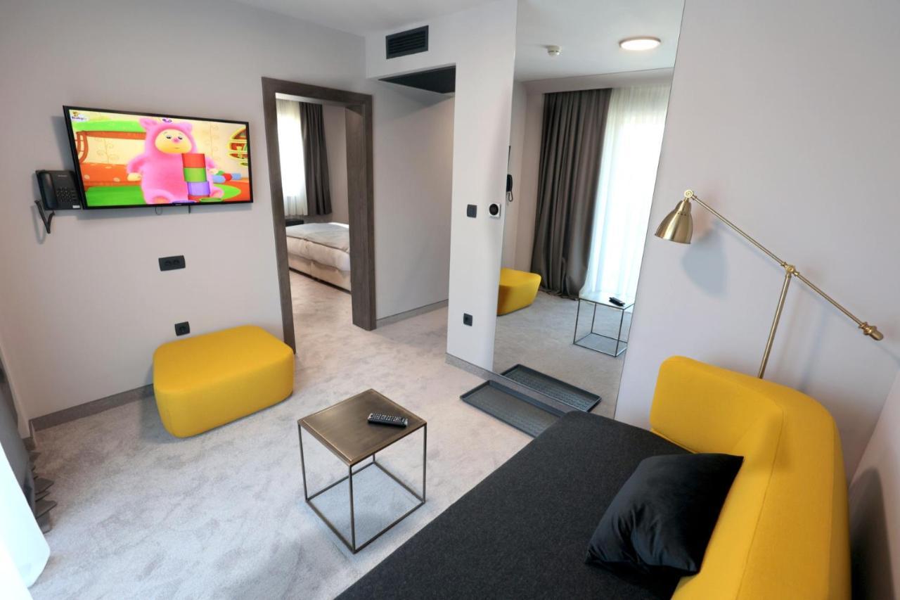 Hotel Milenij Makarska Eksteriør billede